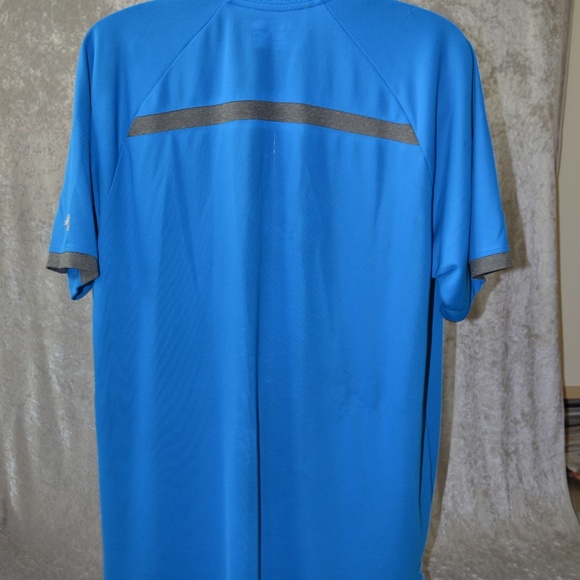 UNDER ARMOUR LOOSE HEATGEAR POLO - Picture 4 of 8